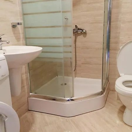 Apartment First Line Argo - 6 Person Family *
